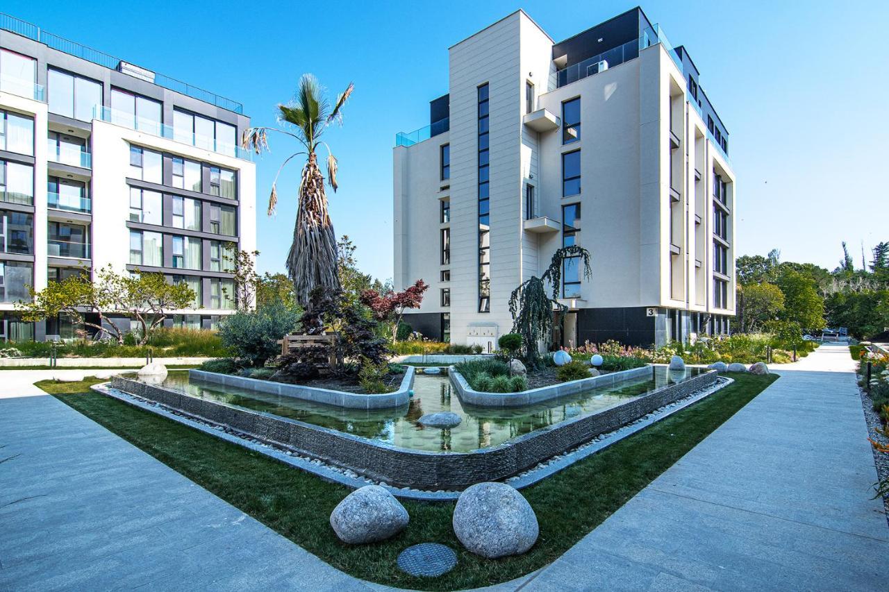 Sea Flats With Parking And Pool In Azur Residence Saints Constantine and Helena Esterno foto
