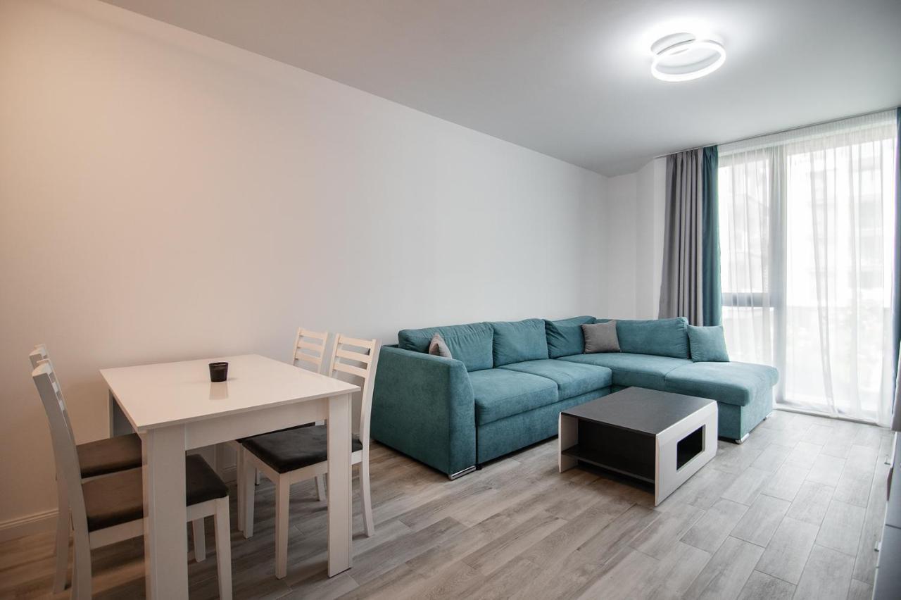Sea Flats With Parking And Pool In Azur Residence Saints Constantine and Helena Esterno foto