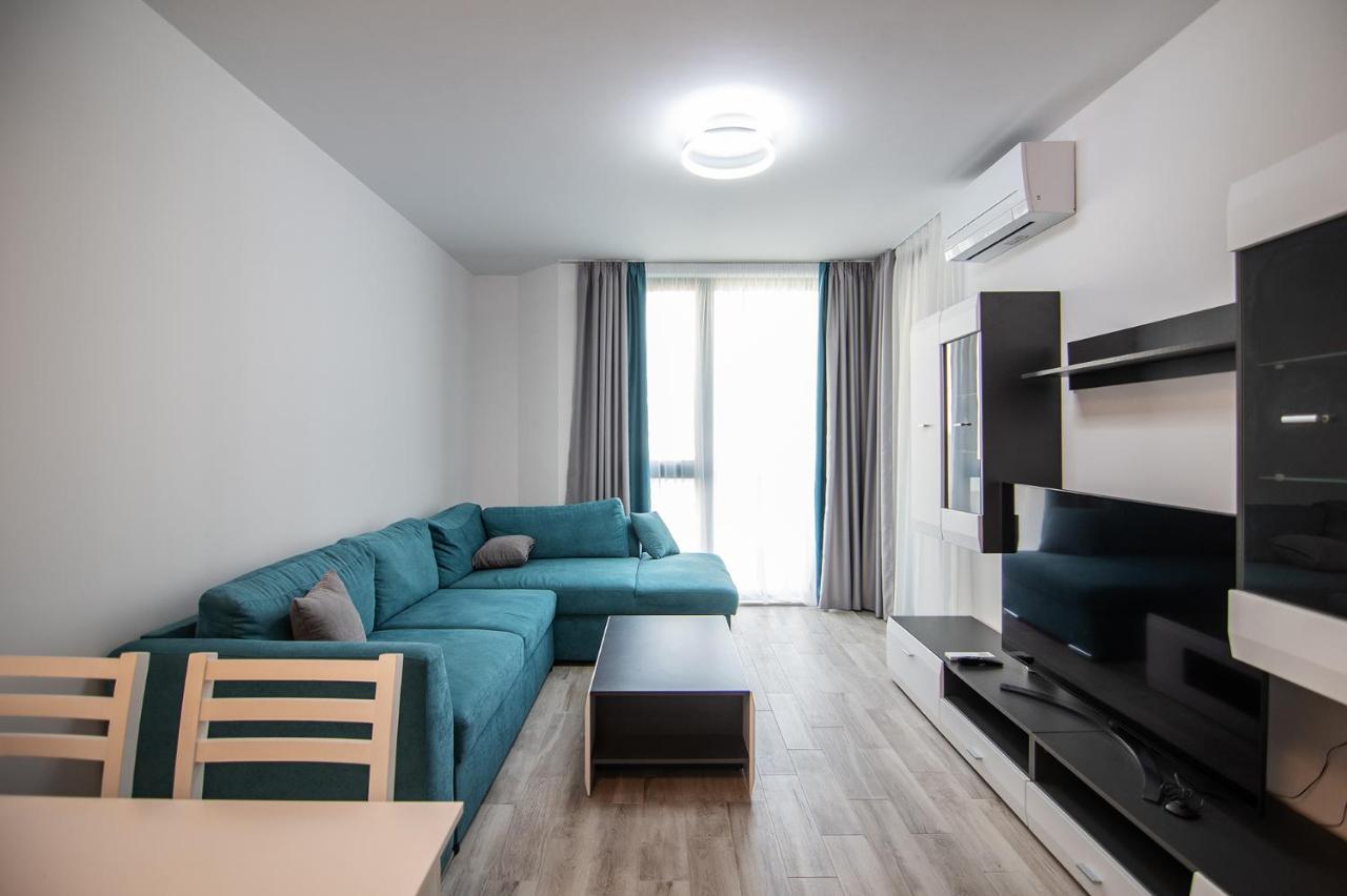 Sea Flats With Parking And Pool In Azur Residence Saints Constantine and Helena Esterno foto